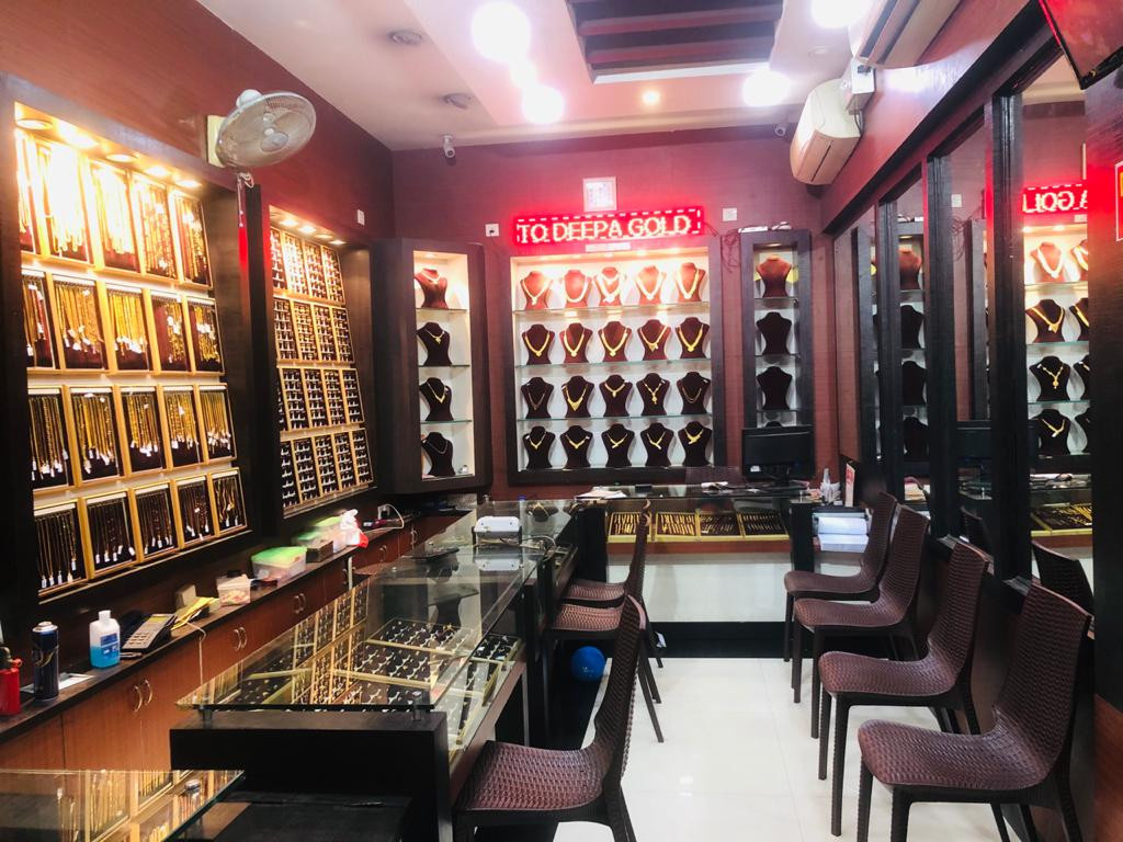 DEEPA GOLD & SILVER KASARAGOD